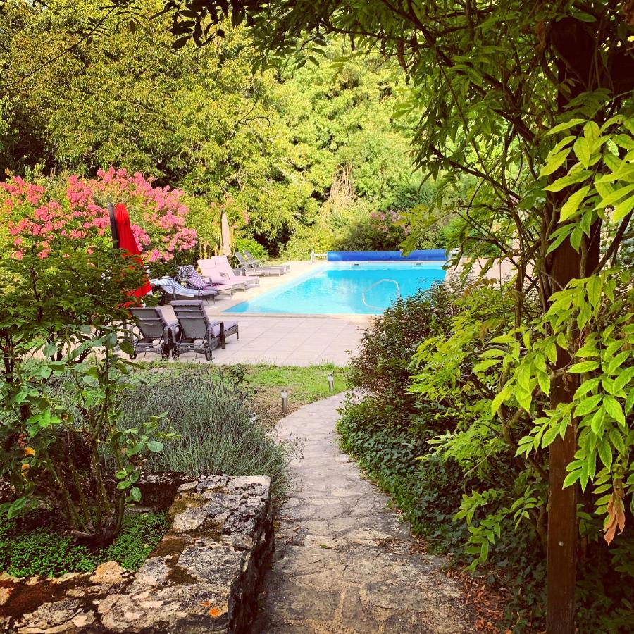 Uniquely Private Holiday Villa In The Charente Puyreaux Exteriör bild
