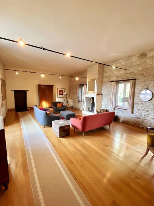 Uniquely Private Holiday Villa In The Charente Puyreaux Exteriör bild
