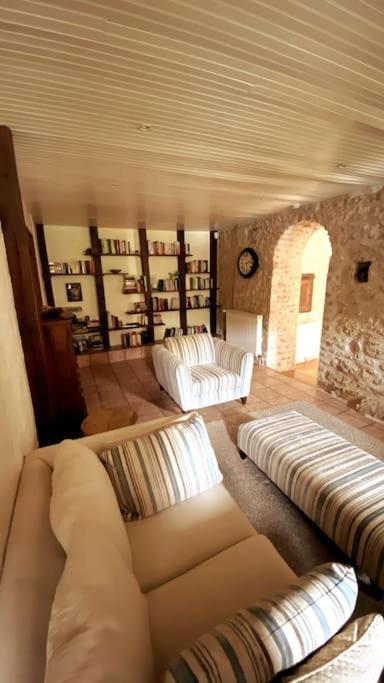 Uniquely Private Holiday Villa In The Charente Puyreaux Exteriör bild