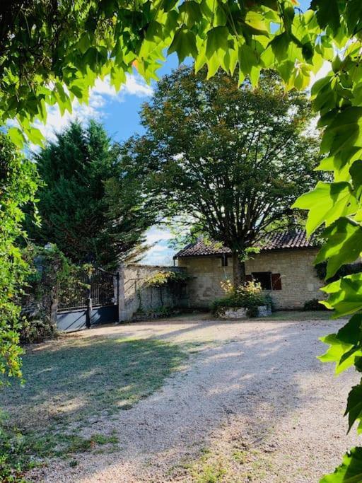 Uniquely Private Holiday Villa In The Charente Puyreaux Exteriör bild