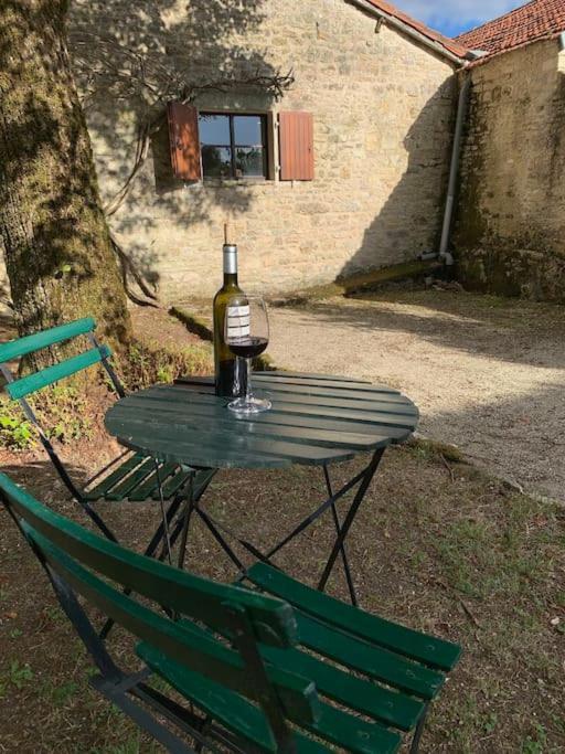 Uniquely Private Holiday Villa In The Charente Puyreaux Exteriör bild