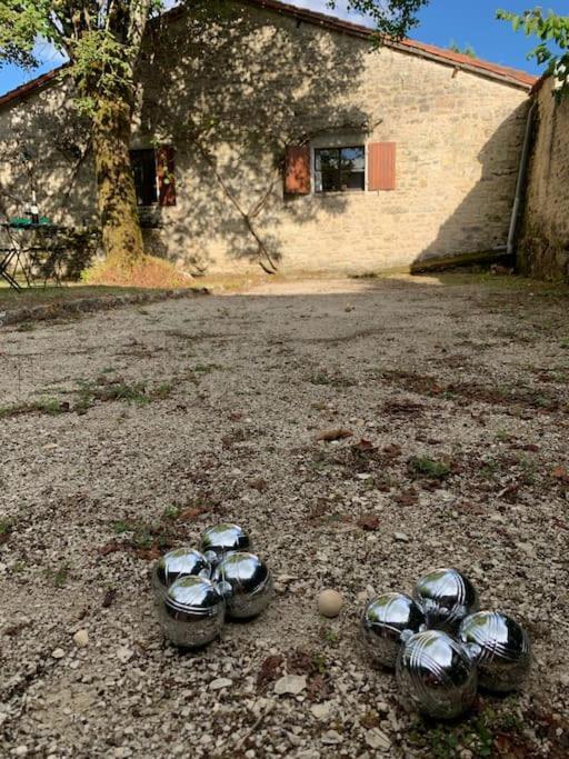Uniquely Private Holiday Villa In The Charente Puyreaux Exteriör bild